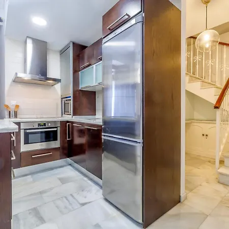 Duplex La Almazara En El Centro Historico De 아파트 *