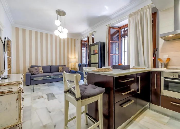 Duplex La Almazara En El Centro Historico De דירה