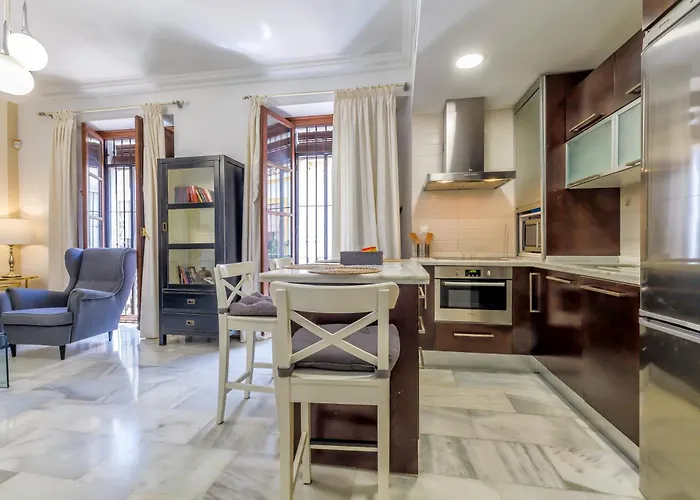 Duplex La Almazara En El Centro Historico De *